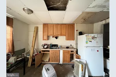 16 N Ashburton Street, Baltimore, MD 21223 - Photo 12