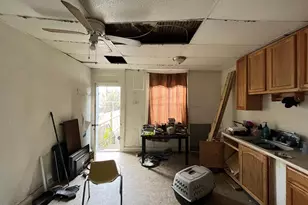 16 N Ashburton St, Baltimore, MD 21223 - Photo 10