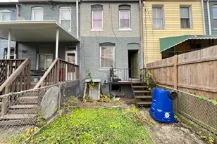 16 N Ashburton St, Baltimore, MD 21223 - Photo 28