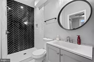 3900 Cottage Ave, Baltimore, MD 21215 - Photo 16