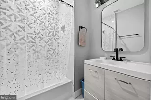 3900 Cottage Ave, Baltimore, MD 21215 - Photo 14