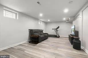 2207 Woodbourne Ave, Baltimore, MD 21214 - Photo 40