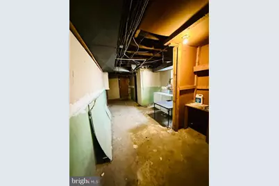 2145 Walbrook Avenue NW, Baltimore, MD 21217 - Photo 8