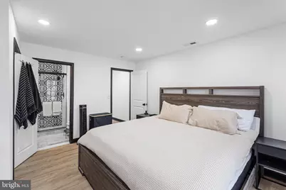 519 S Kenwood Avenue, Baltimore, MD 21224 - Photo 12