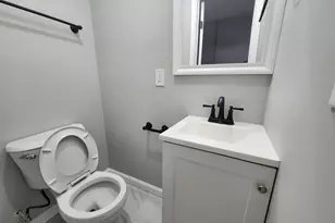 220 N Montford Ave, Baltimore, MD 21224 - Photo 8