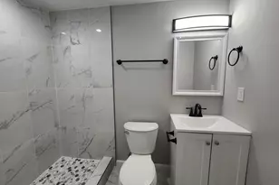 220 N Montford Ave, Baltimore, MD 21224 - Photo 12