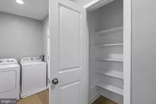 2519 E Fairmount Ave, Baltimore, MD 21224 - Photo 14