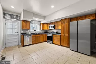 3702 Foster Ave, Baltimore, MD 21224 - Photo 14