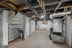 864 Lemmon St, Baltimore, MD 21201 - Photo 14