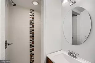 228 S Washington St, Baltimore, MD 21231 - Photo 22