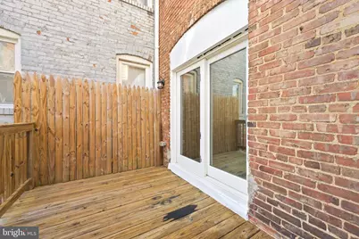 665 Dumbarton Avenue, Baltimore, MD 21218 - Photo 32