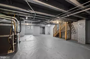 665 Dumbarton Ave, Baltimore, MD 21218 - Photo 30