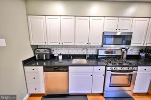 2540 Fleet St, Baltimore, MD 21224 - Photo 22