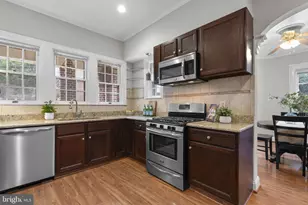 414 Old Orchard Rd, Baltimore, MD 21229 - Photo 20