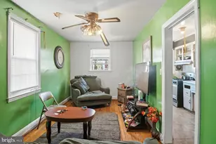 4831 Cordelia Ave, Baltimore, MD 21215 - Photo 6