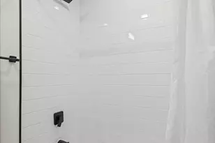 178 S Collins Ave, Baltimore, MD 21229 - Photo 26