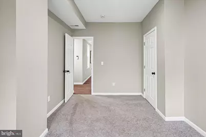 178 S Collins Avenue, Baltimore, MD 21229 - Photo 12