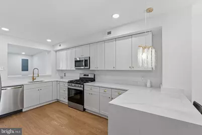 248 S Eaton Street, Baltimore, MD 21224 - Photo 4