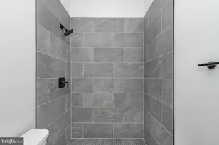 1704 Barclay St, Baltimore, MD 21202 - Photo 16