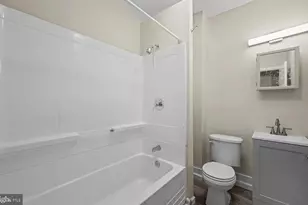 3030 Windsor Ave, Baltimore, MD 21216 - Photo 8