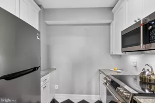 3601 Greenway, Baltimore, MD 21218 - Photo 14