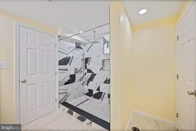 6108 Fair Oaks Avenue, Baltimore, MD 21214 - Photo 40