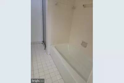 6606 Park Heights Avenue #805, Baltimore, MD 21215 - Photo 36