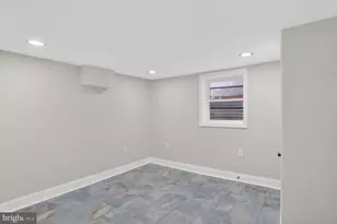 4013 4th St, Baltimore, MD 21225 - Photo 26