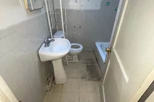 4011 Pimlico Rd, Baltimore, MD 21215 - Photo 2