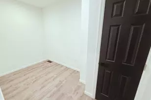 2142 Penrose Ave, Baltimore, MD 21223 - Photo 18