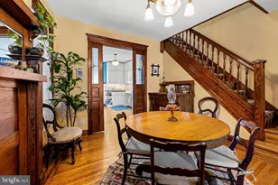 217 W 27th Street W, Baltimore, MD 21211 - Photo 8