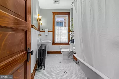 217 W 27th Street W, Baltimore, MD 21211 - Photo 22