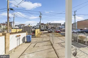 1825 S Hanover St, Baltimore, MD 21230 - Photo 18