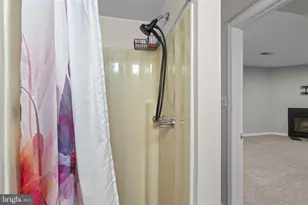 1305 S Potomac St, Baltimore, MD 21224 - Photo 24