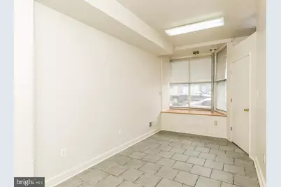 38 S Carrollton Avenue, Baltimore, MD 21223 - Photo 10