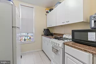 112 E 20th St, Baltimore, MD 21218 - Photo 14