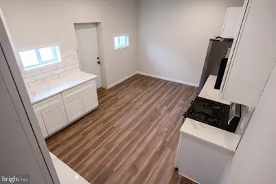 2600 E Hoffman Street, Baltimore, MD 21213 - Photo 6