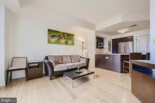 675 President St, Baltimore, MD 21202 - Photo 10