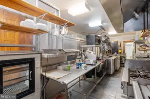 2400 Druid Hill Ave, Baltimore, MD 21217 - Photo 26