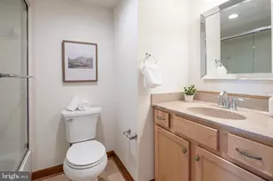 2349 Cambridge Walk, Baltimore, MD 21224 - Photo 42