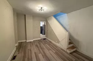 1613 N Smallwood St, Baltimore, MD 21216 - Photo 10