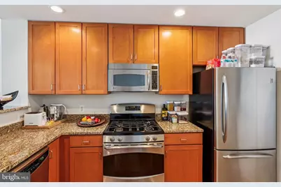 414 Water Street #3006, Baltimore, MD 21202 - Photo 12