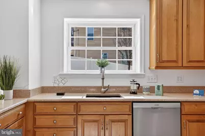 1007 Roland Heights Avenue, Baltimore, MD 21211 - Photo 8