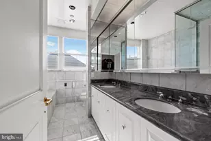 3801 Canterbury Rd, Baltimore, MD 21218 - Photo 32