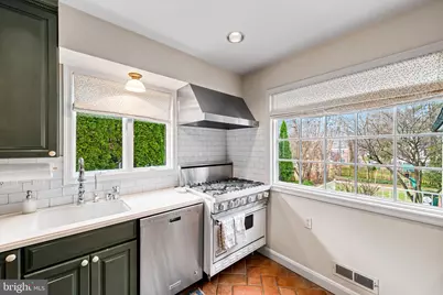 5700 Greenleaf Road, Baltimore, MD 21210 - Photo 14