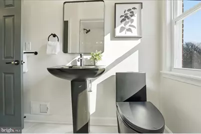 1542 E Belvedere Avenue, Baltimore, MD 21239 - Photo 18