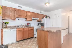 215 S Eaton St, Baltimore, MD 21224 - Photo 20