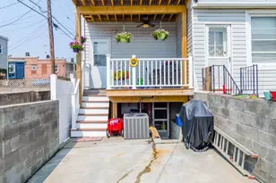 821 S Eaton St, Baltimore, MD 21224 - Photo 32