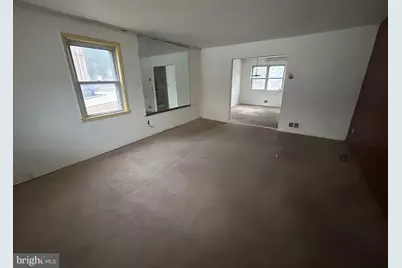 5504 Robinwood Avenue, Baltimore, MD 21207 - Photo 4