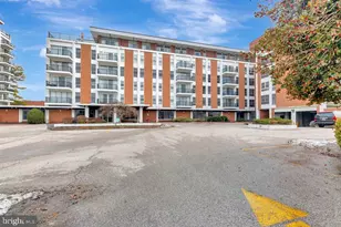 3601 Clarks Ln, Baltimore, MD 21215 - Photo 2